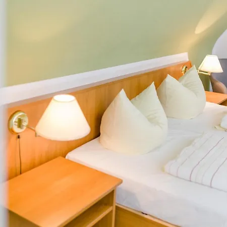 Akzent Zur Gruenen Eiche Hotel 3*