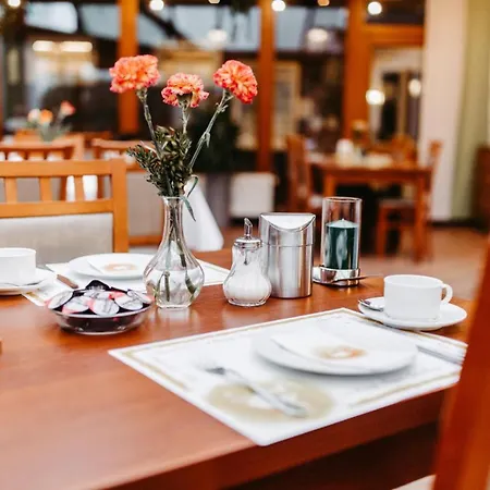 Akzent Zur Gruenen Eiche Ξενοδοχείο Bispingen