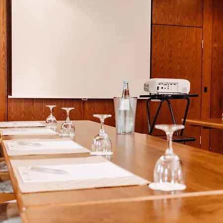 Akzent Zur Gruenen Eiche فندق