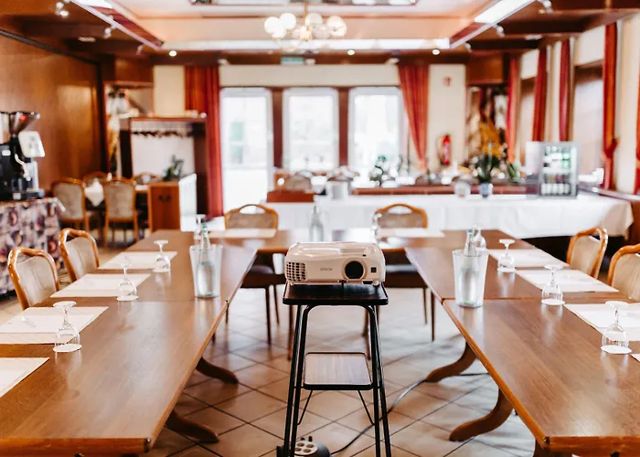 Akzent Zur Gruenen Eiche Hotel 3*